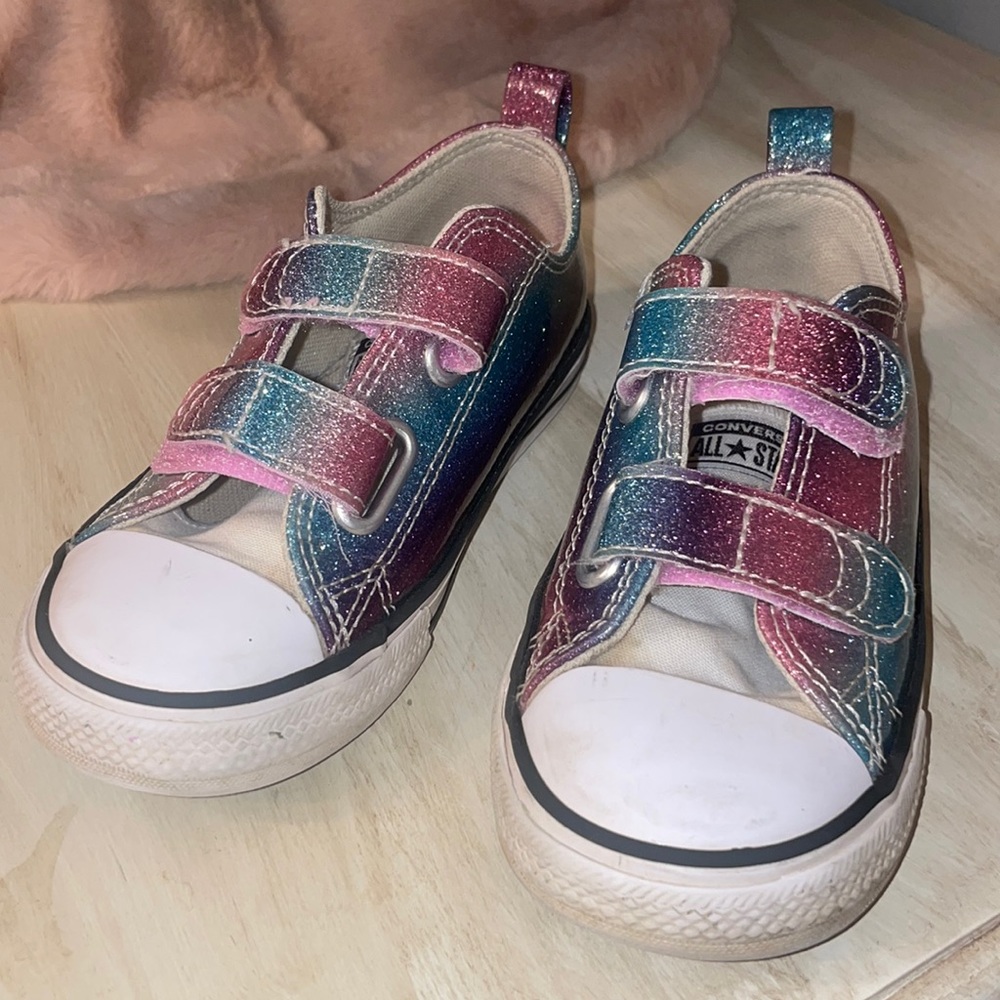 Toddler Girls Chuck Taylor All Star Adjustable Strap Easy-On Rainbow Ombre